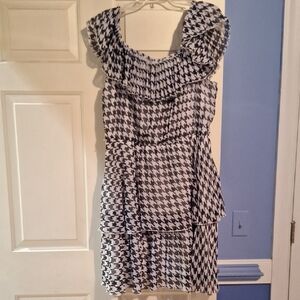 Cato Houndstooth Dress
